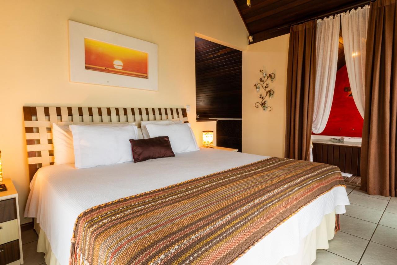Olhos Verdes Guest House 邦比尼亚斯 外观 照片